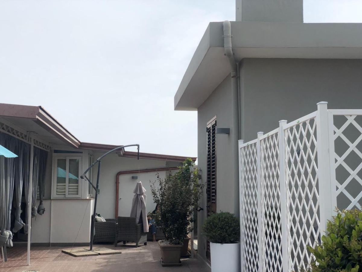 La Casa Del Viaggiatore Milazzo Exterior foto